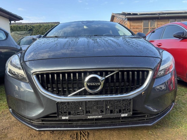 Volvo V40 2.0 D [D2] Inscription Geartronic 129...
